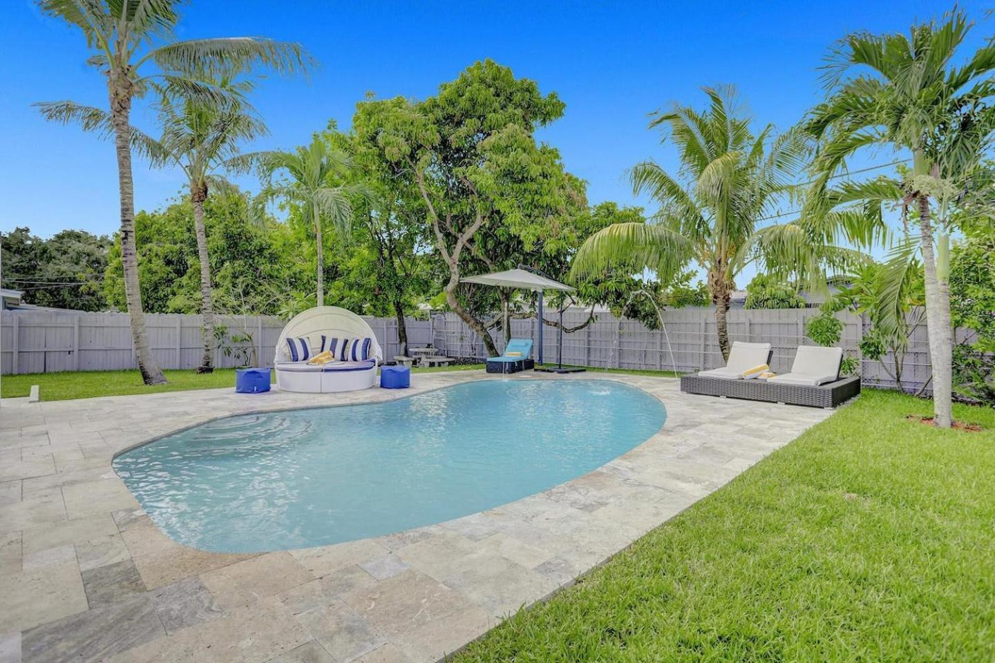 Yehudas Tropical Villa With Heated Infinity Pool Hollywood Exterior photo